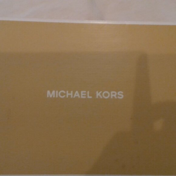 Mickael Kors Red Cutout Heels - Picture 3 of 6